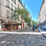 Studio Near Notre-Dame De Paris Cathedral